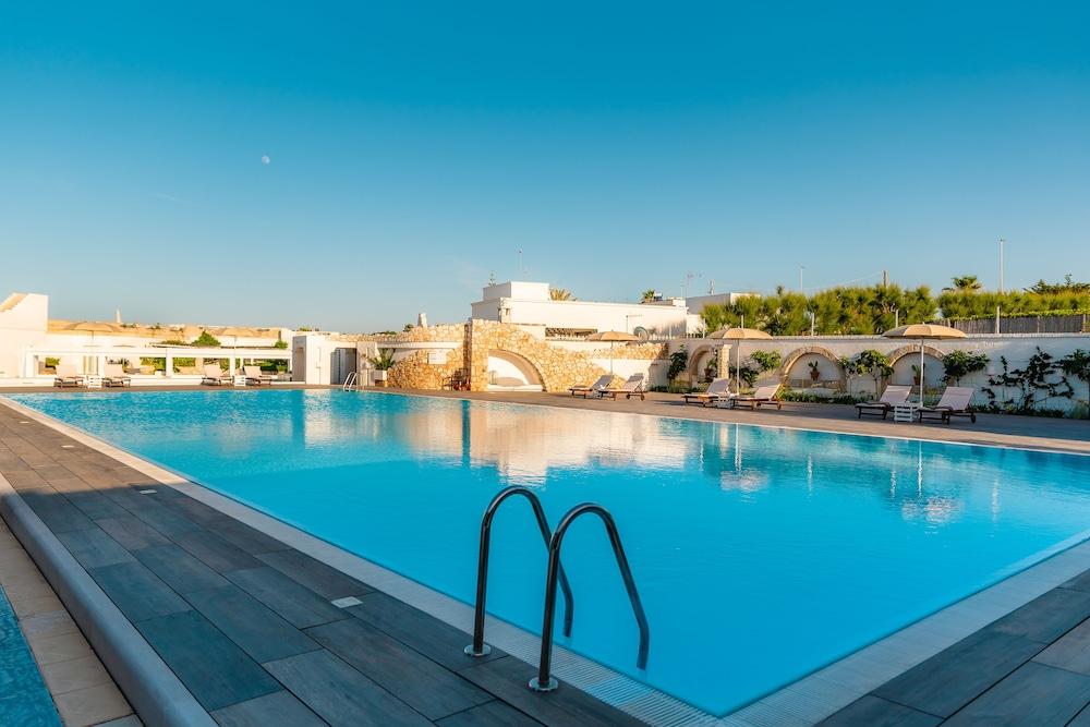 Hotel La Peschiera Monopoli Exterior foto